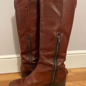 Frye - Women's Brown Boot